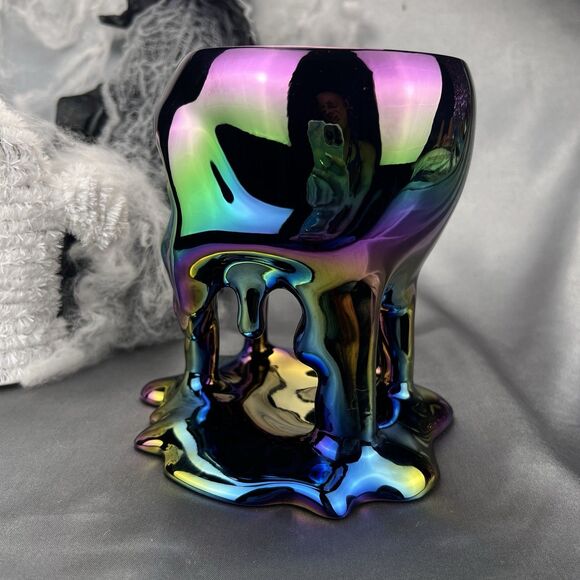 Bath & Body Works HALLOWEEN 2025 Iridescent Dripping Skull 3 Wick Candle Holder - Picture 10 of 10